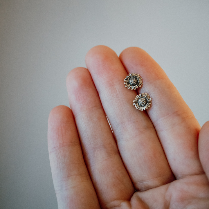 Sunflower Stud Earring