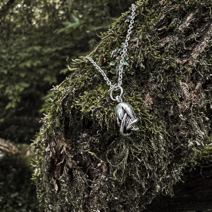 Rose Bud Necklace