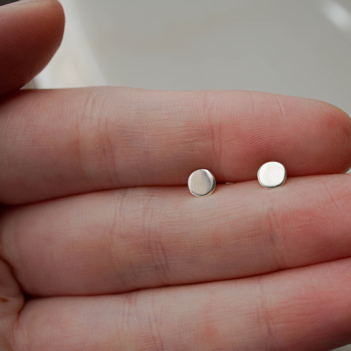 5mm Circle Studs