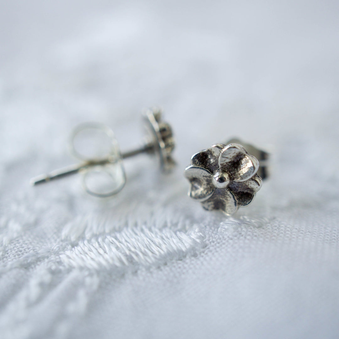 Forget Me Not Stud Earring